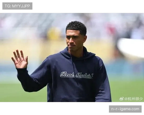 贝林厄姆接受肩部手术，预计康复期公布