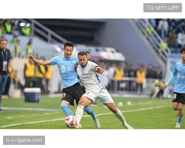 中超激战正酣:焦点对决助球队强势冲击榜首 中超激战正酣:焦点对决助球队强势冲击榜首