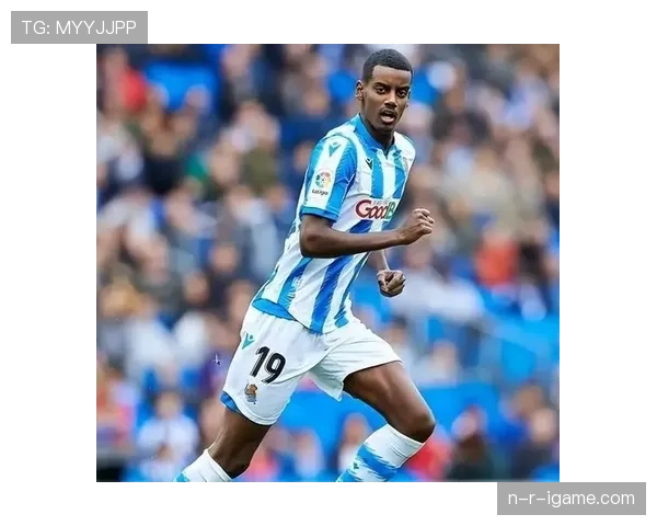 伊萨克的终结效率与战术价值是否达到英超顶级前锋水平